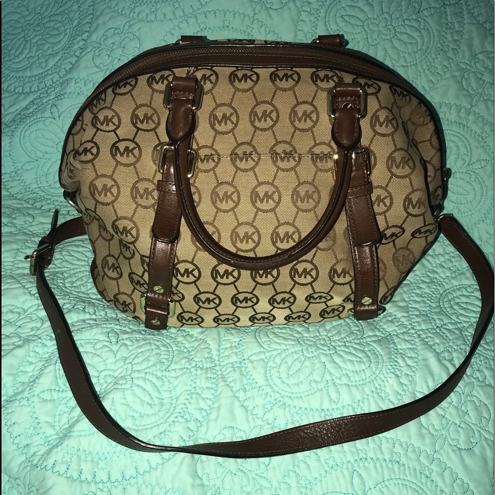 Michael Kors purse